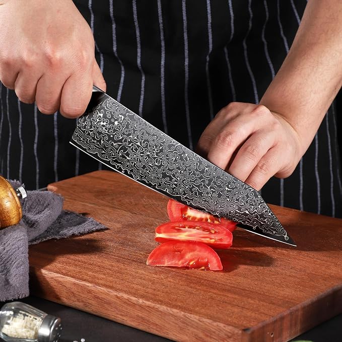Freelander 8.5 inch Damascus Chef Knife with VG10 Core – Full Tang Construction with 4.9 inch Walnut Handle and Mosaic Pin – Premium Cooking Knife for Precision and Power