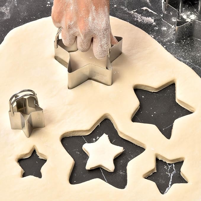 HULISEN Star Cookie Cutter Set (5 Pieces/Set), Stainless Steel Biscuit Cutter with Handle, Professional Baking Tools Set, Gift Packaging (Star Shaped)