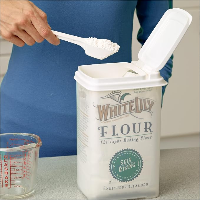 Buddeez Flour and Sugar Container - 3.25 Quart All Purpose Kitchen Organization and Storage Unit, Large Food Storage Container For Kitchen and Organizing Your Pantry (with Scoop)