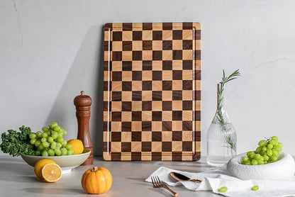 THETCHRY Cutting Boards for Kitchen, Checkered Wood Cutting Board, Walnut Chopping Board with Juice Grooves & Handles, Butcher Block Serving Tray with Gift Box 16.5" x 11.6" x 0.8"