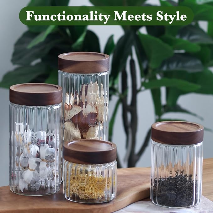 Decorative Borosilicate Glass Jar with Screw Top Airtight Wooden Lid, 28 oz/850ml Leak Resistant Food Storage Canister, Wide Mouth Container for Coffee Cookie Candy Overnight Oats Sourdough Starter