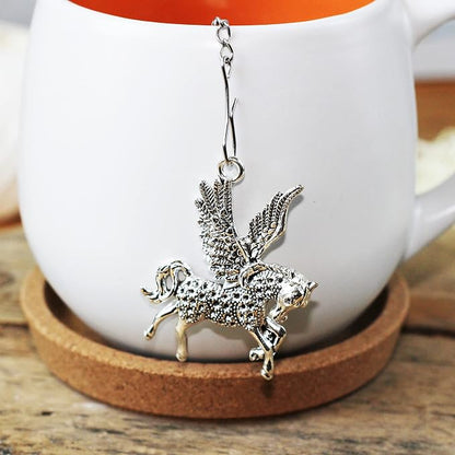 Pegasus tea infuser for loose leaf tea, Tea Maker with fantasy creature charm, Tea Steeper fantasy animals Herbal tea lover gift