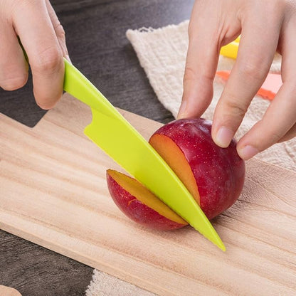 JOVITEC 8 Pcs Kid Cooking Kitchen Knife Set, Plastic Serrated Edges Children's Safe Chef Nylon Knives for Cutting Fruit Bread Cake Salad Lettuce Kids Cooking Supply(Multi Colors Square Knife)