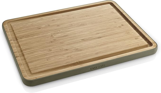 EVA SOLO | Green Tool Bamboo Cutting Board with Juice Groove | Anti-slip with silicone pads and deep juice groove | FSC-certified bamboo | Danish Design & Functionality