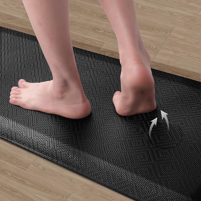 Mattitude 4/5 Inch Thick Kitchen Mat Cushioned Anti-Fatigue Floor Mat Water Resistant Non-Slip Mats and Rugs Standing and Comfort Desk Mats for House Sink Office Laundry (Black, 20"x32")