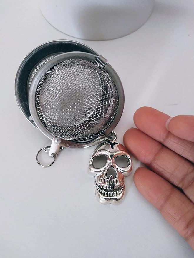 Skull Tea Infuser Strainer Ball - Spooky Home Decor, Goth Themed Decorations