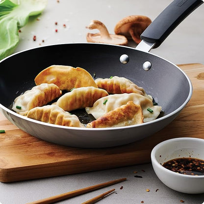 Tramontina Sicilia 9.5-Inch Non Stick Frying Pan, Aluminum Skillet with Nonstick Coating (Hazelnut)