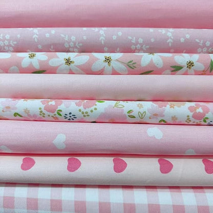 7Pcs 20" x 20" Cotton Fabric DIY Making Supplies Quilting Patchwork Fabric Fat Quarter Bundles DIY for Quilting Cotton Patchwork Cushions (Love Flower, 20 x 20 inches)