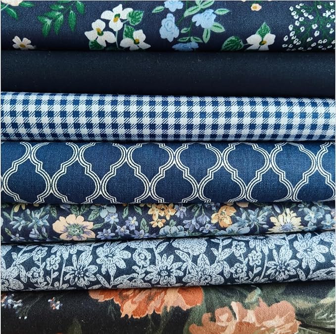 7Pcs Cotton Fabric DIY Making Supplies Quilting Patchwork Fabric Fat Quarter Bundles DIY for Quilting Cotton Patchwork Cushions (Navy, 9.8 x 9.8 inches)