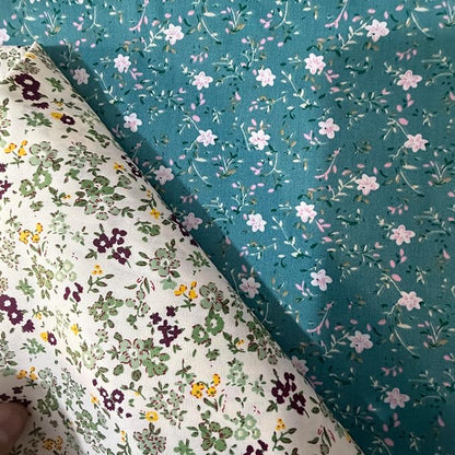7Pcs 9.8" x 9.8"(25 * 25CM) Cotton Fabric DIY Making Supplies Quilting Patchwork Fabric Fat Quarter Bundles DIY for Quilting Cotton Patchwork Cushions (Small Flowers Mix, 9.8" x 9.8")