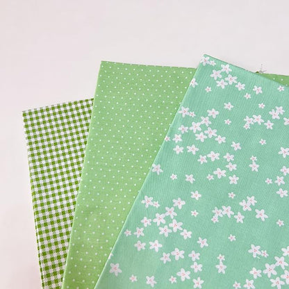 7Pcs 20" x 20" Cotton Fabric DIY Making Supplies Quilting Patchwork Fabric Fat Quarter Bundles DIY for Quilting Cotton Patchwork Cushions (Green Flowers, 20 x 20 inches)