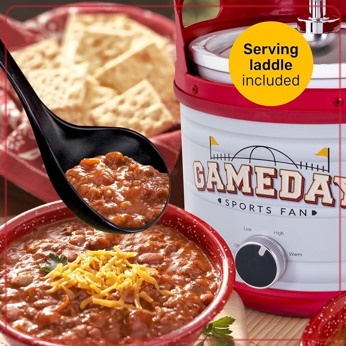 Nostalgia Game Day 4-Quart Kickin' Keg Slow Cooker with Lid and Ladle, Long-Lasting Ceramic Material and Keg-Like Appearance, Cooks Chicken Wings, Meatballs, Chilli, Cheese, Soup, Stews, and More