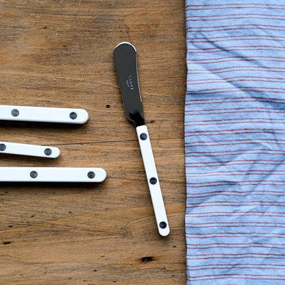 Sabre Paris - Set of 2 Spreader Knives 5.5 inches - Bistrot Collection - Perfect for Butter, Tapenades, Spreads - Stainless Steel & Nylon - Dishwasher Safe - White - Brilliant Finish