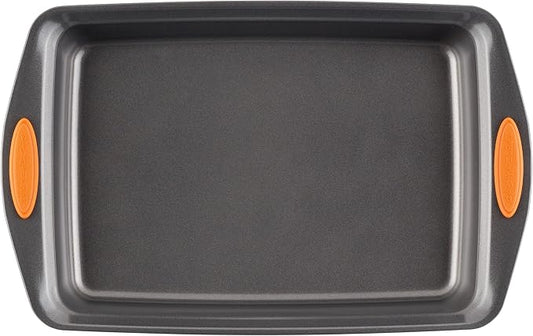 Rachael Ray Bakeware, Nonstick Baking / Cake Pan With Lid and Grips, Rectangle - 9 Inch x 13 Inch, Gray