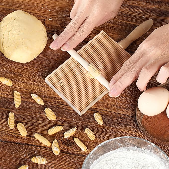 Gnocchi Boards and Ravioli Rolling Pin, Pasta Making Tools Accessories, Curved Gnocchi Board Paddle Roller for Pasta Lovers Baking,Homemaking Gnocchi Pasta is Easy