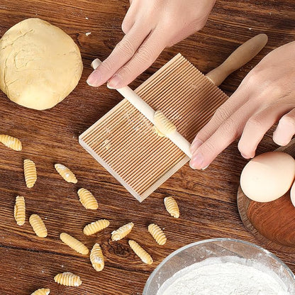 Gnocchi Boards and Ravioli Rolling Pin, Pasta Making Tools Accessories, Curved Gnocchi Board Paddle Roller for Pasta Lovers Baking,Homemaking Gnocchi Pasta is Easy