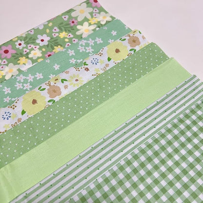 7Pcs 20" x 20" Cotton Fabric DIY Making Supplies Quilting Patchwork Fabric Fat Quarter Bundles DIY for Quilting Cotton Patchwork Cushions (Green Flowers Mix, 20 x 20 inches)