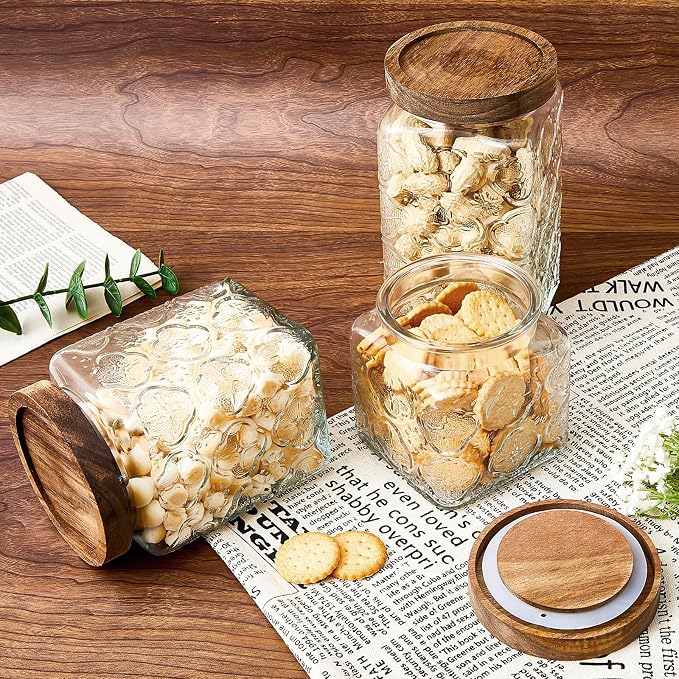 Gerrii Clear Begonia Square 5 Pcs Vintage Glass Food Storage Containers 17/24/34 oz Glass Jar with Lid Airtight Candy Food Canisters for Kitchen Counter Pantry Coffee Beans