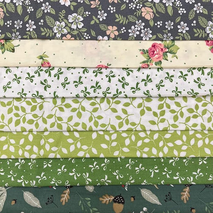 7 pcs 20" x 20" Cotton Fabric DIY Making Supplies Quilting Patchwork Fabric Fat Quarter Bundles DIY for Quilting Cotton Patchwork Cushions (Green Bow, 20" x 20")