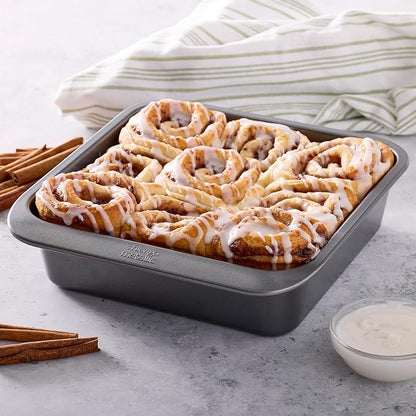 Chicago Metallic 7-Piece Nonstick Bakeware Nesting Set - Carbon Steel Baking Sheet, Loaf Pan, Muffin Pan, Cake Pan, Roaster and Cooling Rack