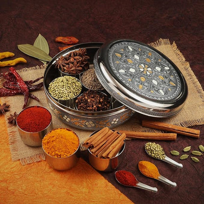 KSJONE Designer Spice Box, 7 Spice Jars, Holds 7 Spices, Steel Spice Container with 7 Spoons, Storage for Spices and dryfruits Indian Masala Dabba Gifts for Women, Mothers Day Gifts for Mom (9 Inch)
