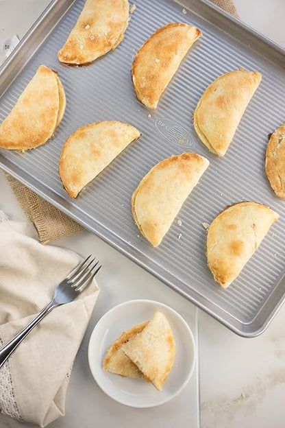 USA Pan 1607CR Bakeware Extra Large Sheet Baking Pan and Bakeable Nonstick Cooling Rack Set, XL, Metal & Bakeware Half Sheet Pan, Set of 2, Aluminized Steel