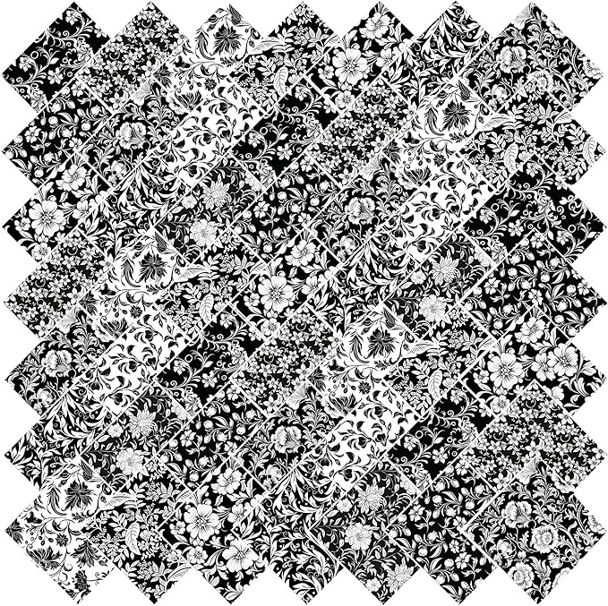 HANPATQUI 200PCS 4 x 4 inch 100% Cotton Fat Quarters Fabric for Sewing and Quilting Bundles Precut Fabric Square for DIY Craft Patchwork-Black and White