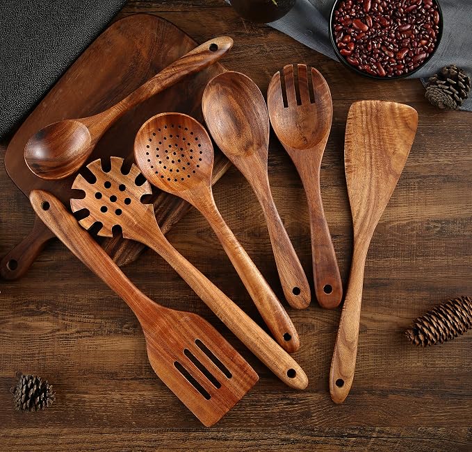 Wooden Kitchen Cooking Utensils Set, NAYAHOSE 7 Pcs Natural Teak Wooden Spoons and Spatulas for Non-stick Pan